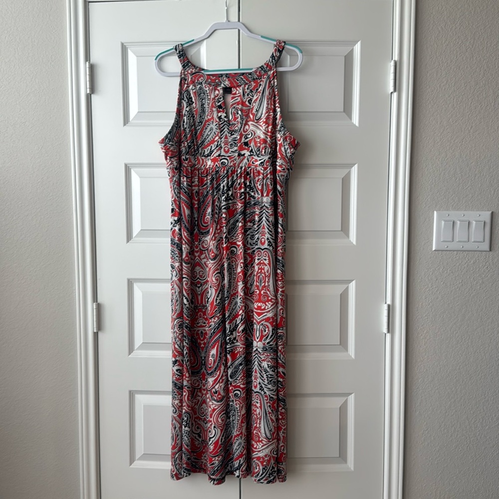 Sleeveless dress